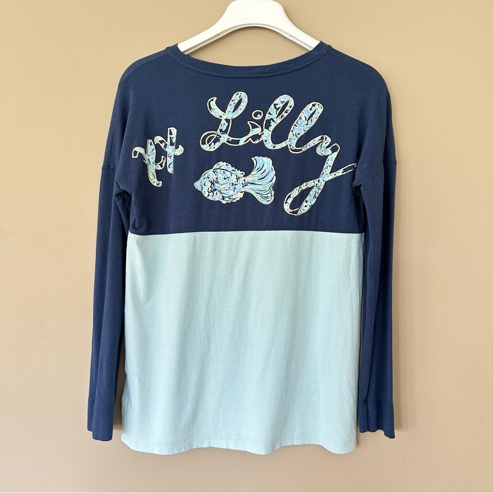 Lilly Pulitzer Women XXS Finn Shirt Fish Navy Blue Spell Out Beach Nautical Tee